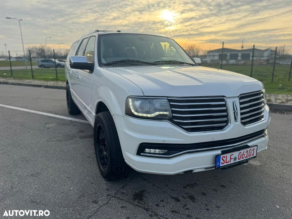Lincoln Navigator - 2