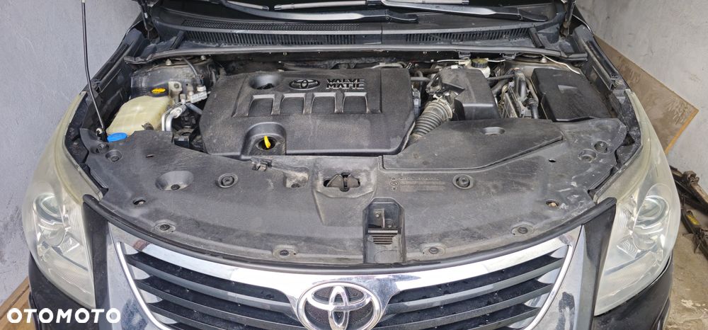 Toyota Avensis 1.8 Sol NAVI - 5