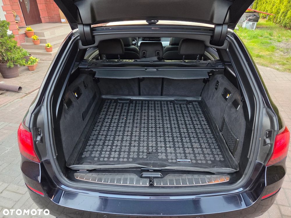 BMW Seria 5 530d xDrive Luxury Line - 18