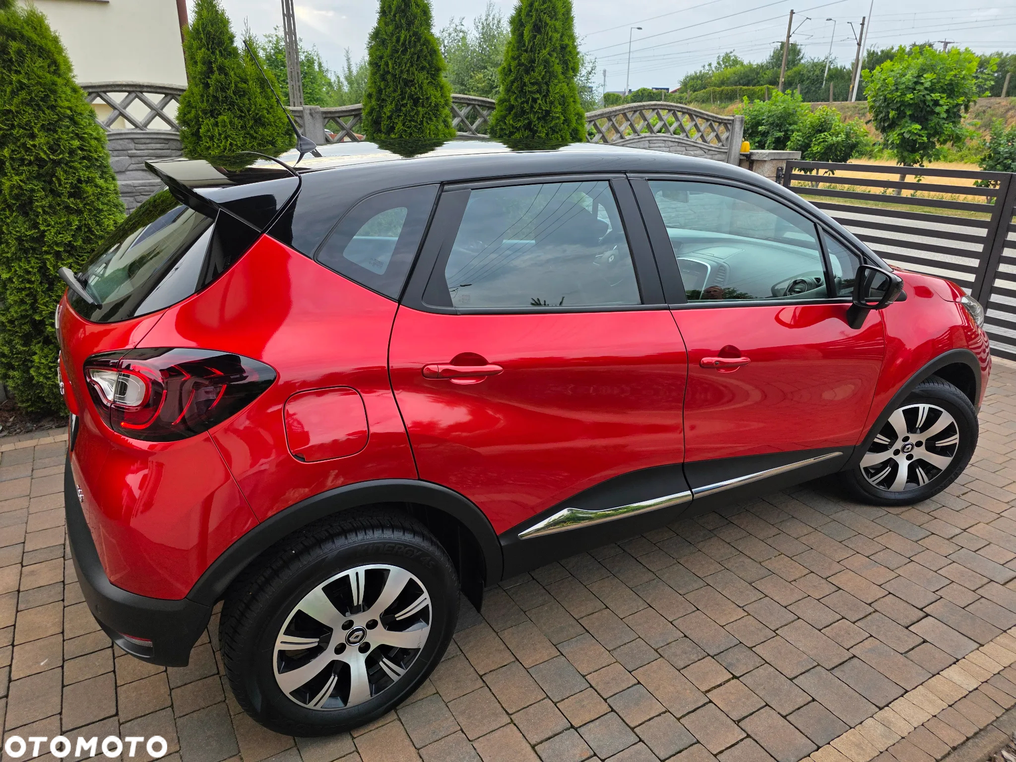Renault Captur - 10