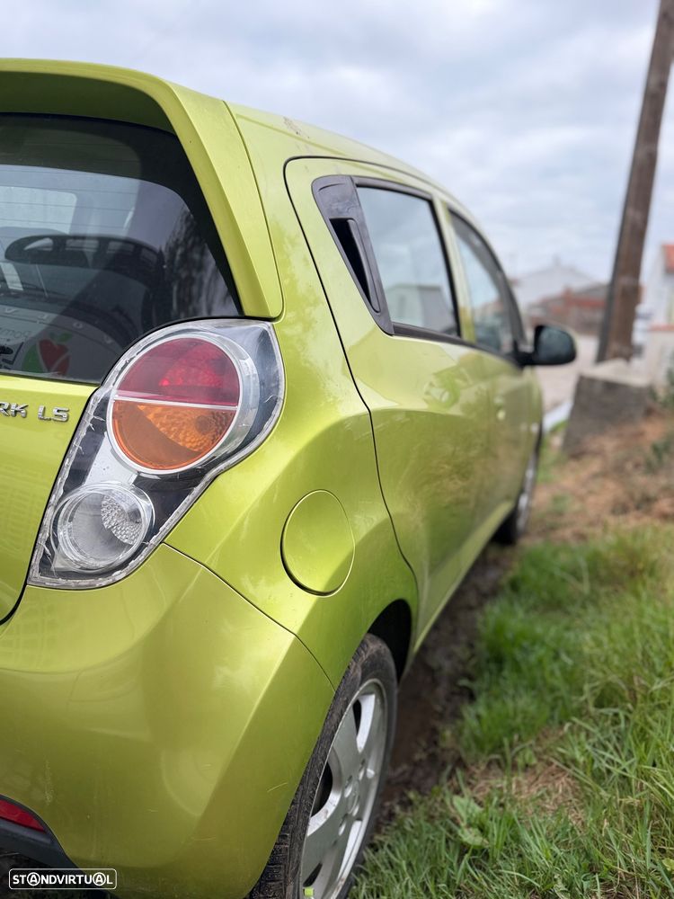 Chevrolet Spark 1.0 L - 2