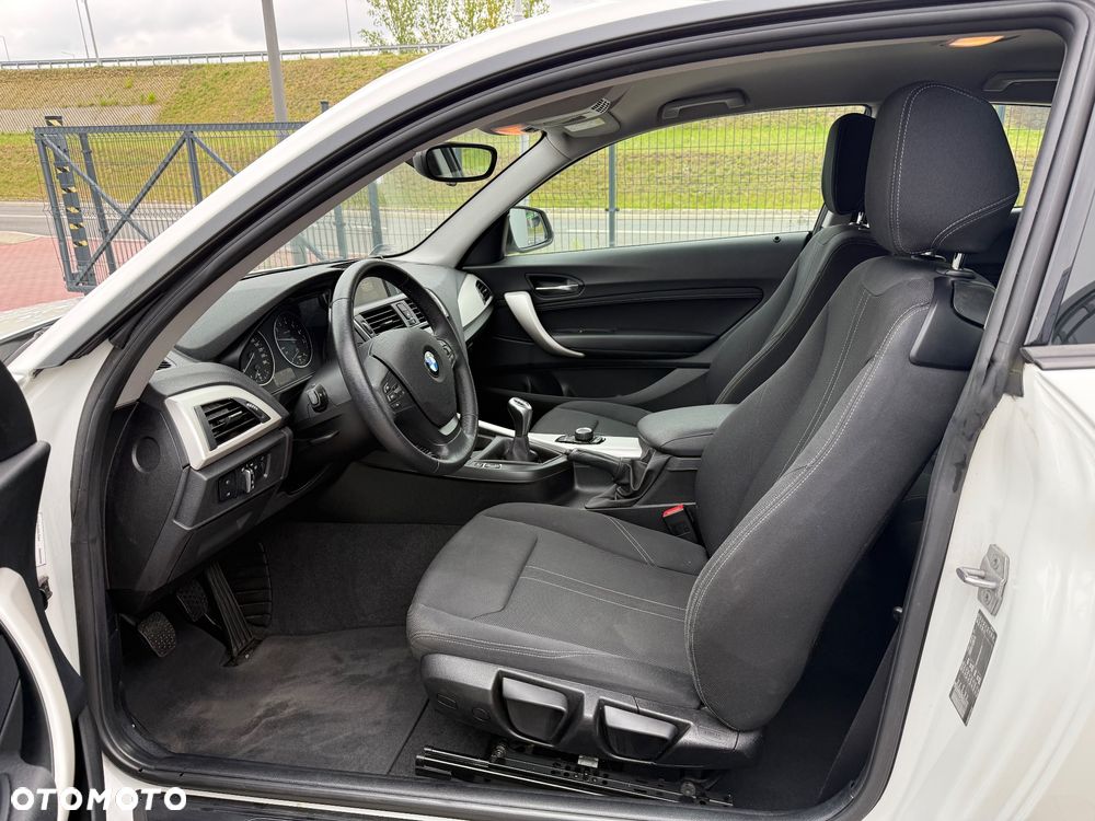 BMW Seria 1 118i Advantage - 24