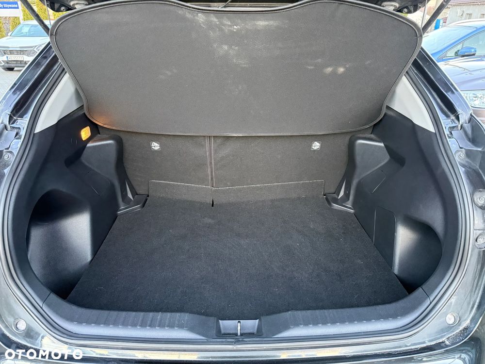 Toyota Yaris Cross - 14