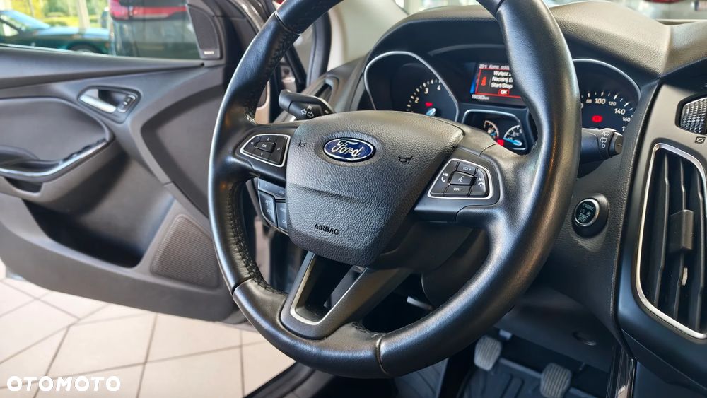 Ford Focus - 19