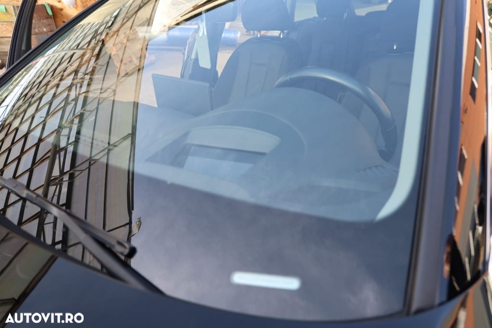 Audi A4 Avant 40 TDI S tronic - 21