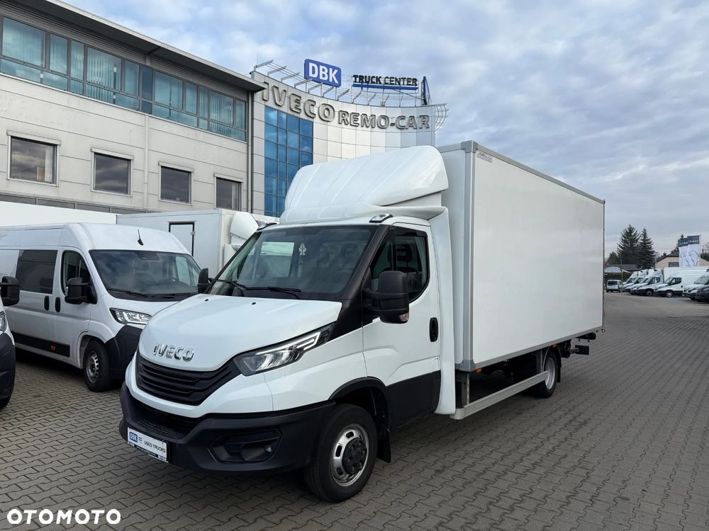 Iveco 50C - 1