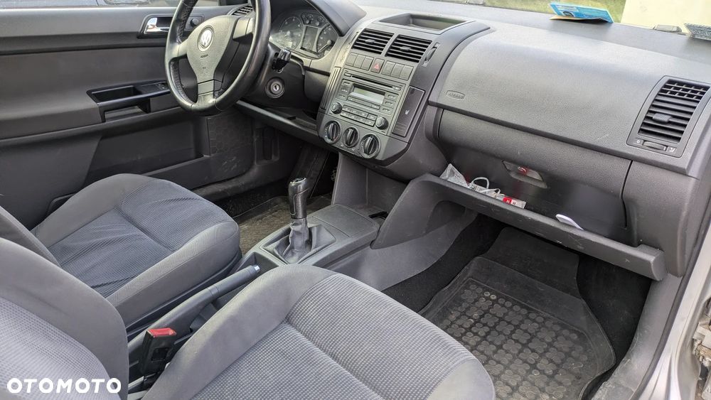 Volkswagen Polo 1.4 TDI Comfortline - 7