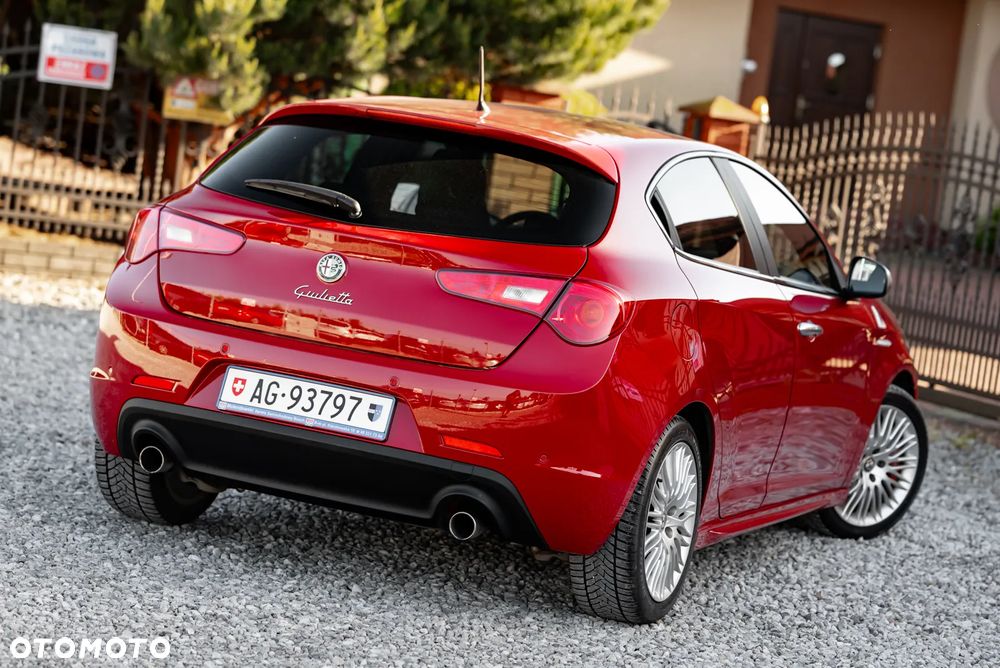 Alfa Romeo Giulietta 1.8 TBi 16V Quadrifoglio Verde - 9
