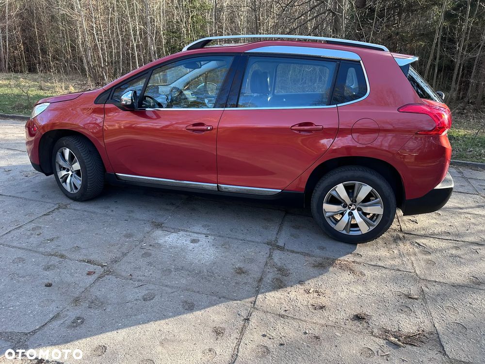 Peugeot 2008 BlueHDi FAP 120 STOP & START Crossway - 8