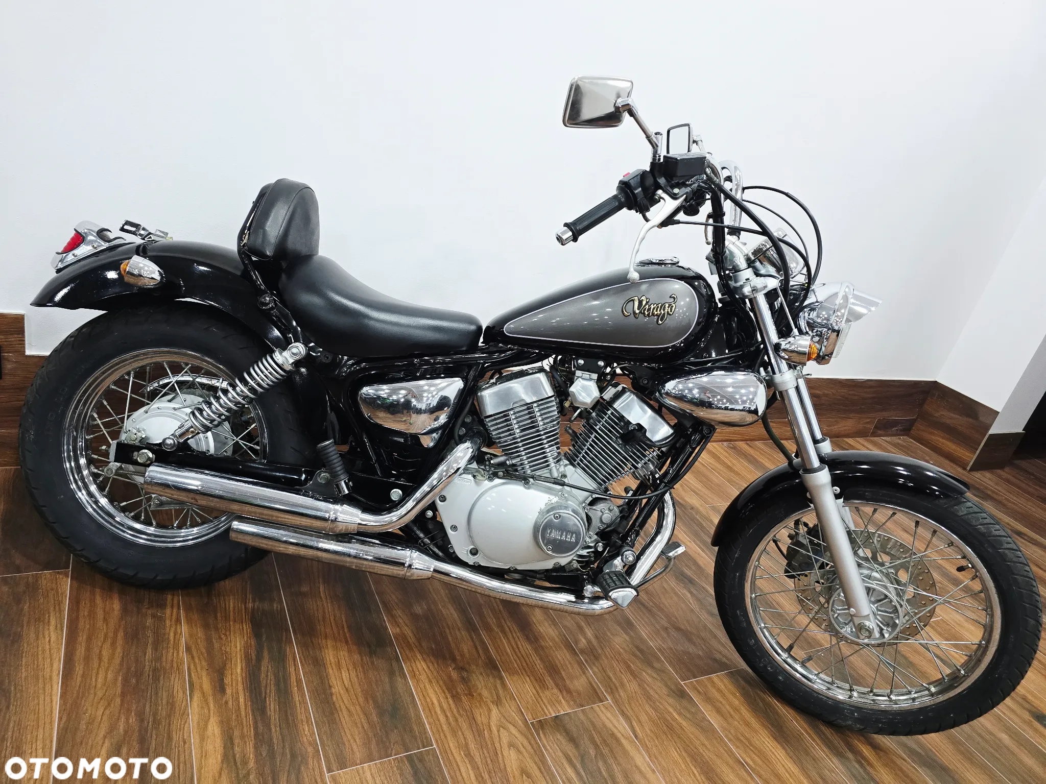 Yamaha Virago - 15