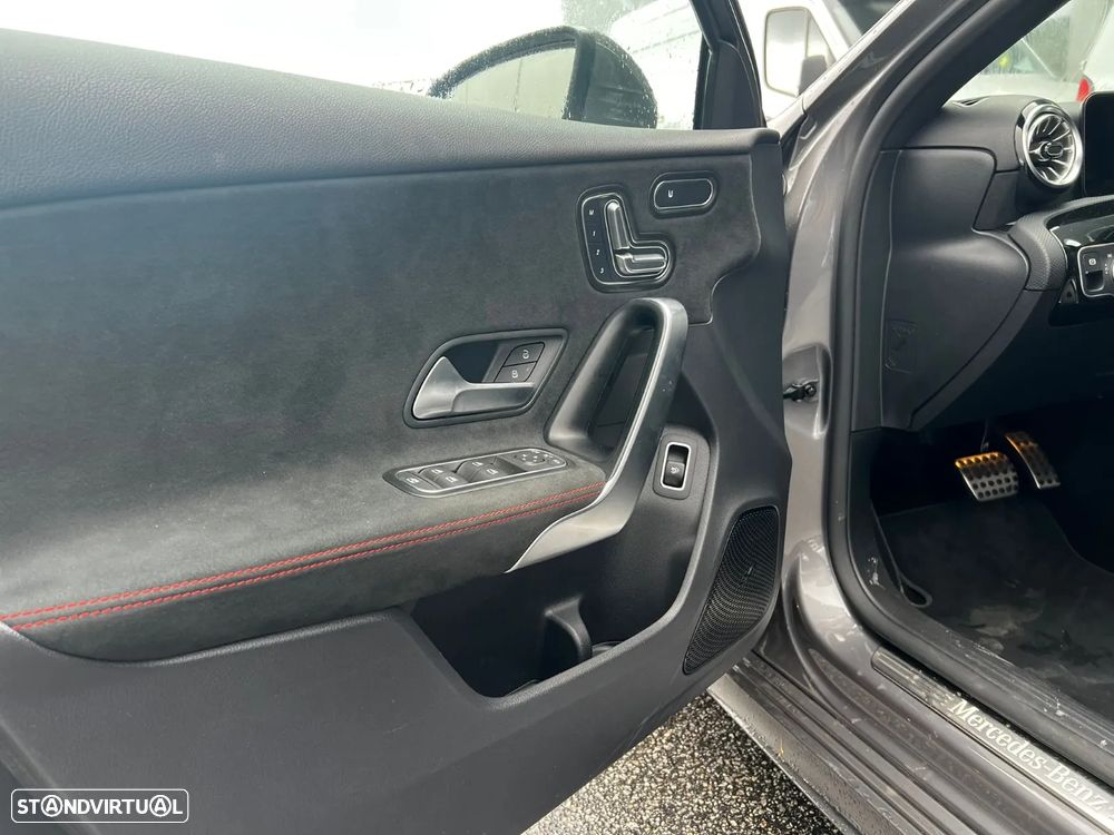 Mercedes-Benz A 200 Limousine AMG Line Aut. - 6