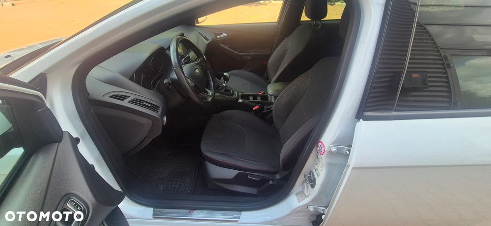 Ford Focus 1.5 EcoBoost ST-Line ASS - 20