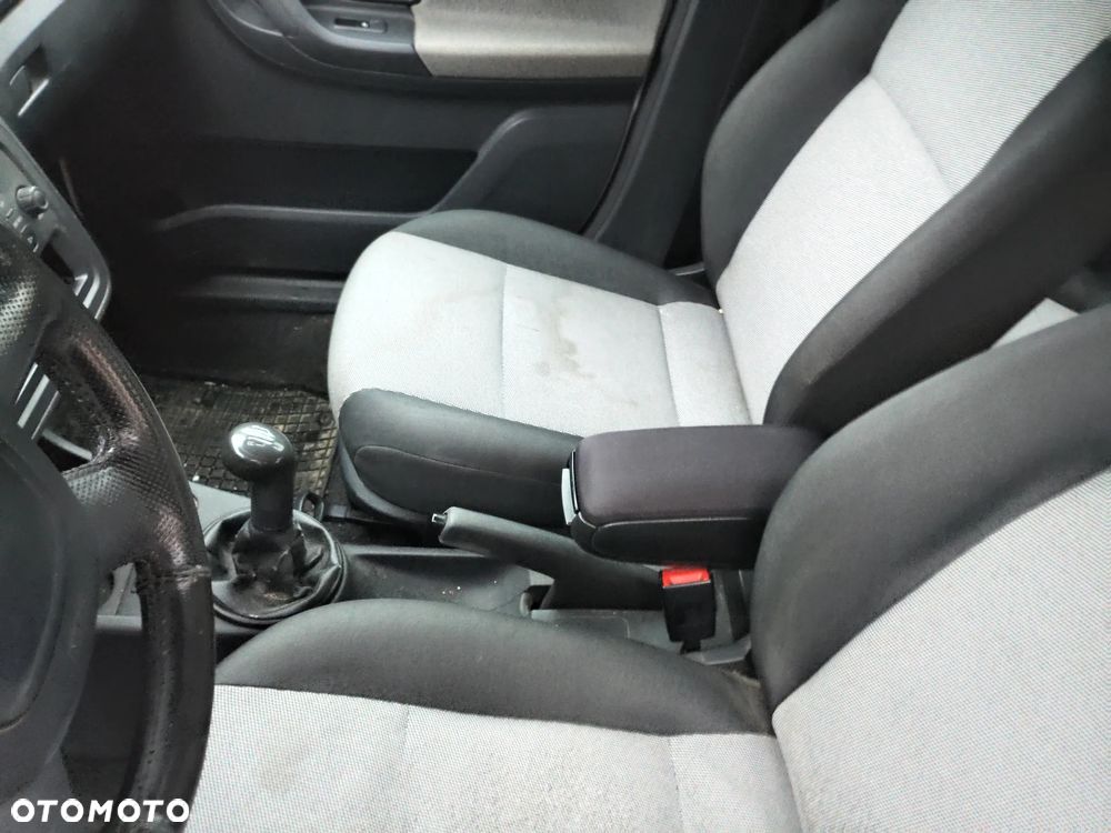 Skoda Fabia 1.6 TDI DPF Classic - 6