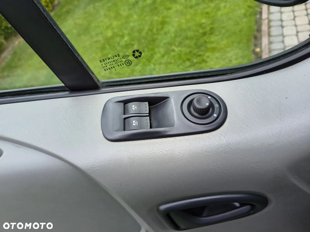 Renault Trafic L1H1 Passenger Lux - 14