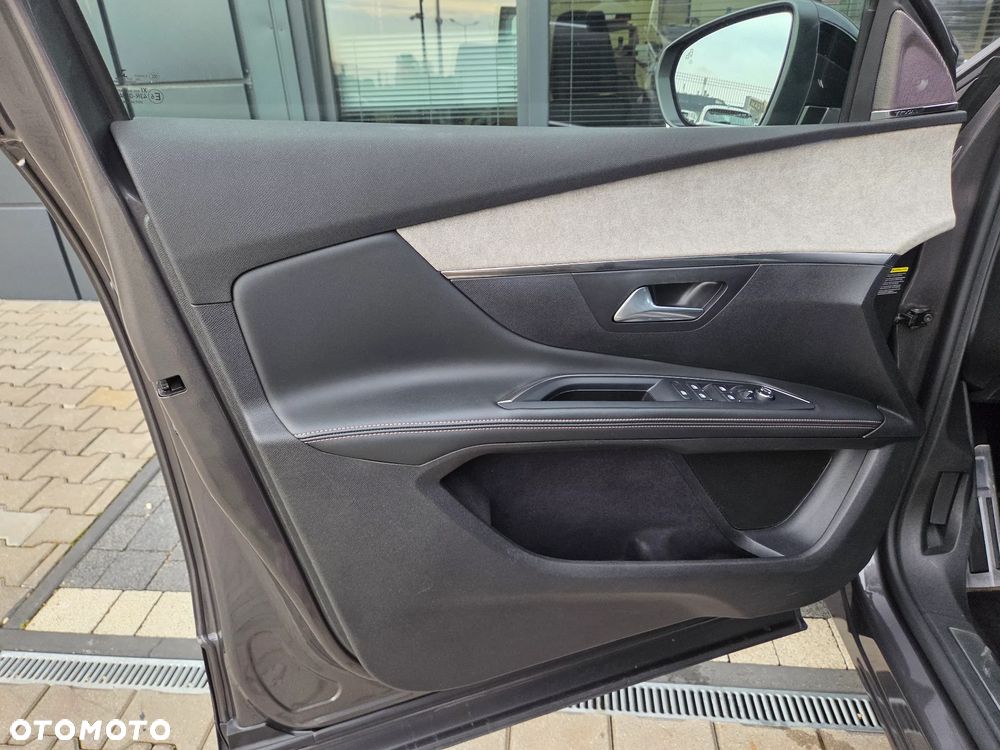 Peugeot 5008 2.0 BlueHDI GT S&S EAT8 - 27