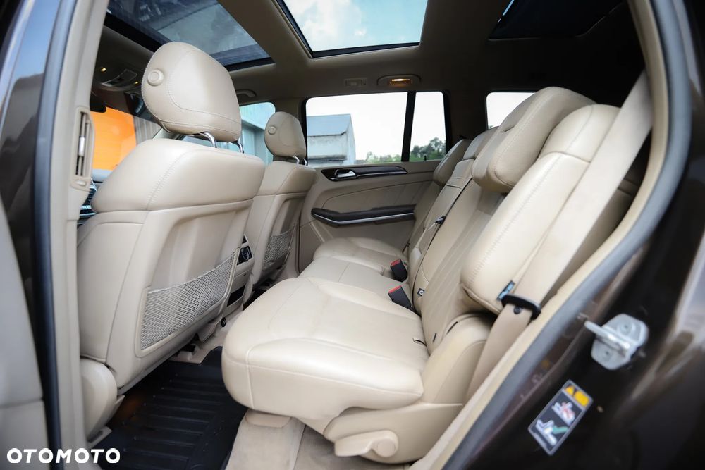 Mercedes-Benz GL 450 4Matic 7G-TRONIC - 16