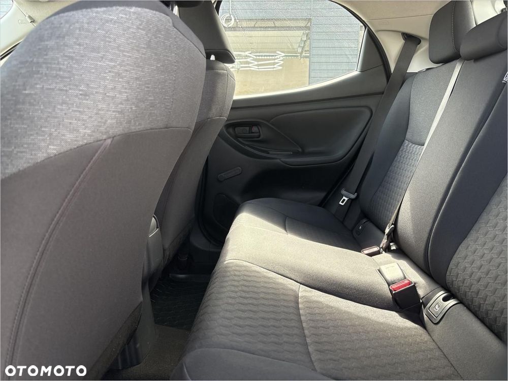 Toyota Yaris Hybrid 1.5 Comfort - 11
