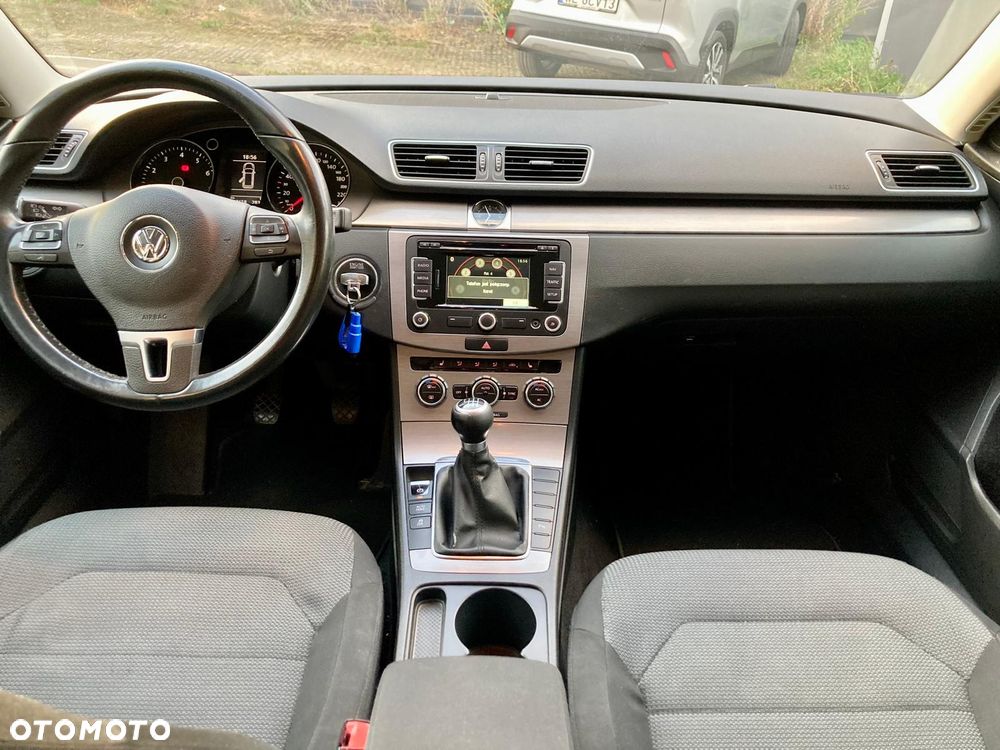 Volkswagen Passat 1.4 TSI Comfortline - 10