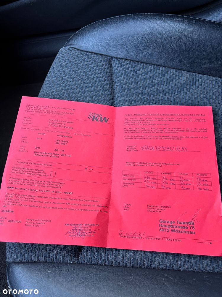 BMW Seria 3 320d xDrive DPF - 31