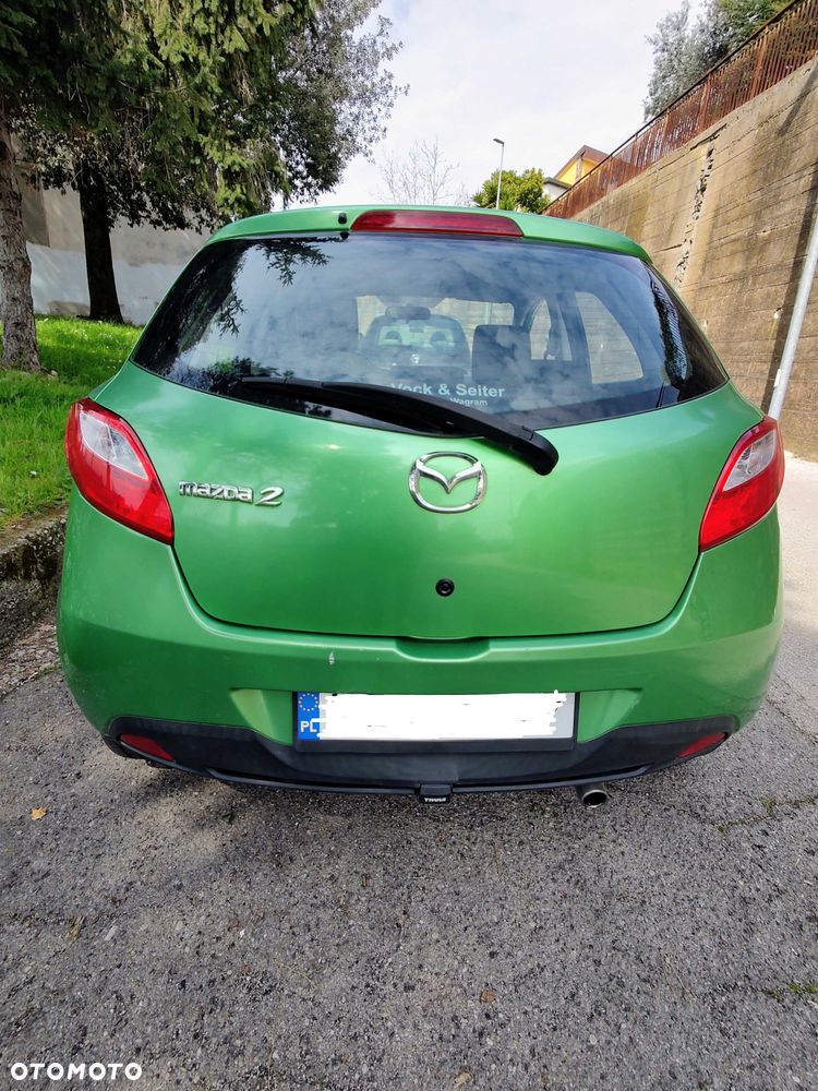 Mazda 2 - 4