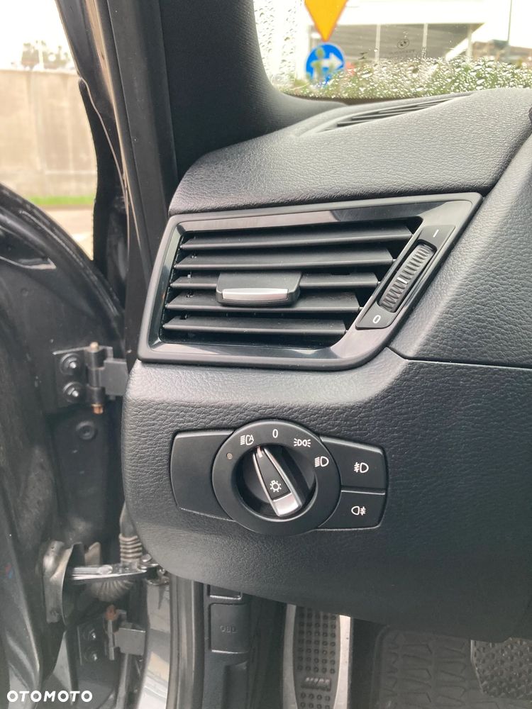 BMW X1 - 18