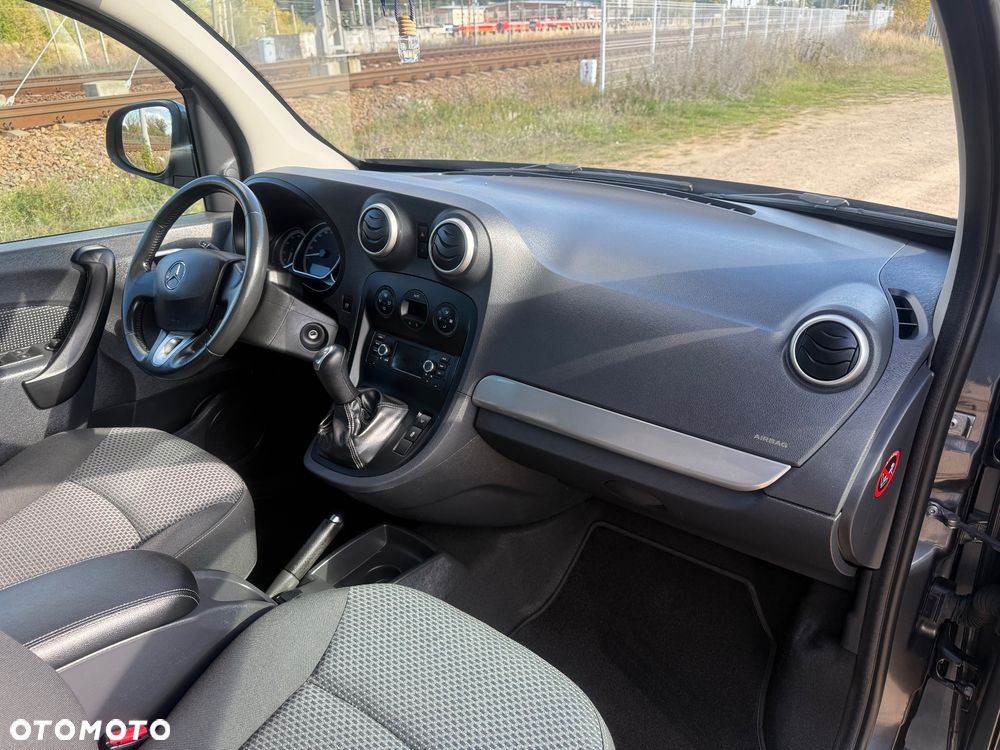 Mercedes-Benz Citan - 21