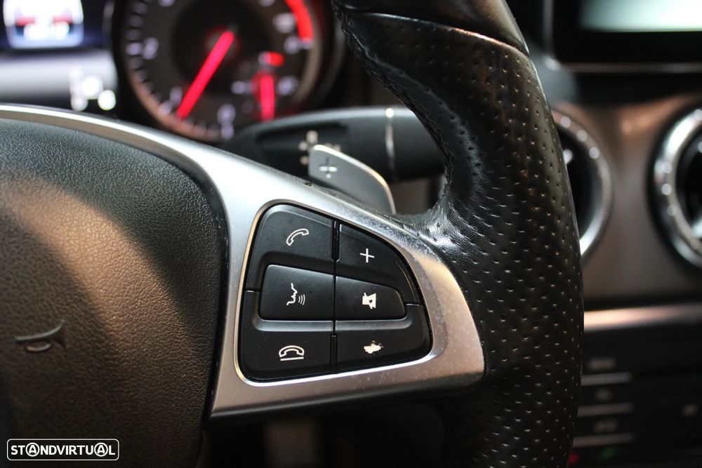 Mercedes-Benz CLA 220 (CDI) d 7G-DCT Orange Art Edition - 13