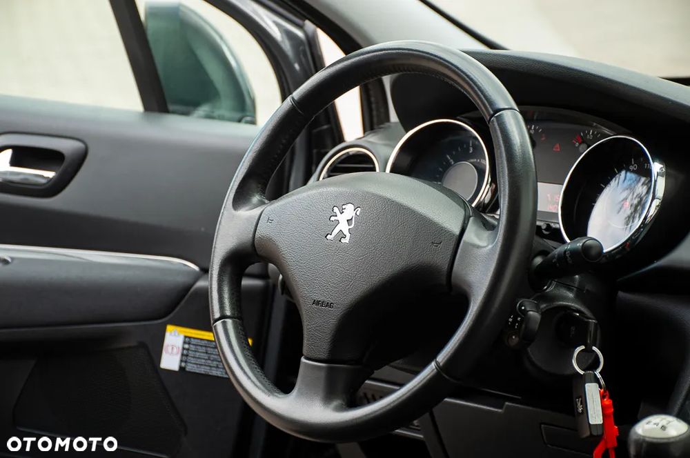 Peugeot 3008 PureTech 130 Style - 27