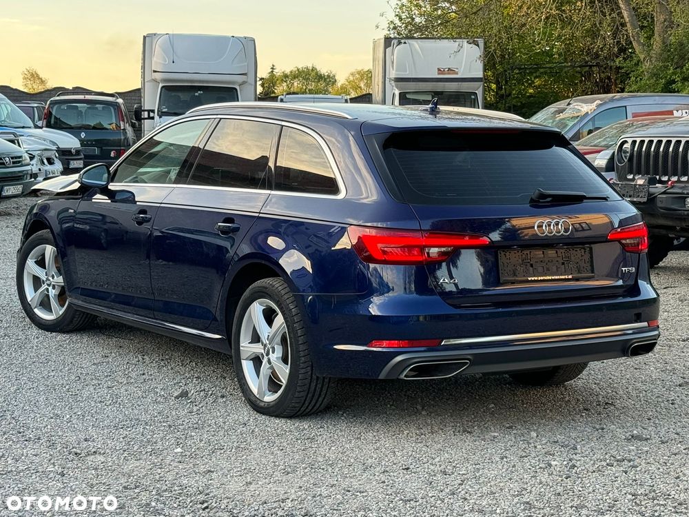 Audi A4 Avant - 1