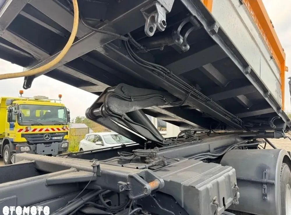 Renault Kerax 4x4 320DCi Wywrotka 3str 2004r. Klima SPECJALNY Solarka ACOMETIS Piaskarka Pług - 13