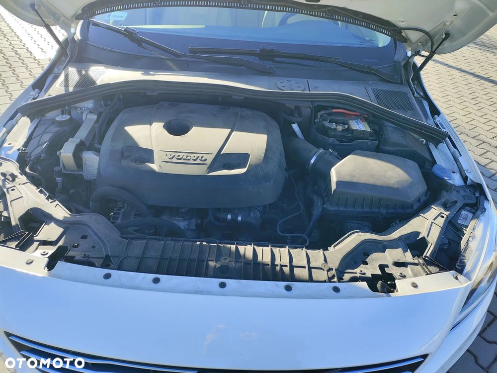 Volvo S60 T5 Geartronic - 14