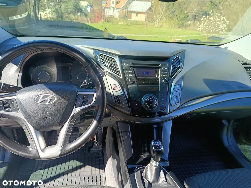 Hyundai i40 1.6 GDI Comfort + - 15