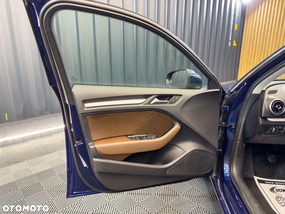 Audi A3 Sportback 1.6 TDI ultra Attraction - 19