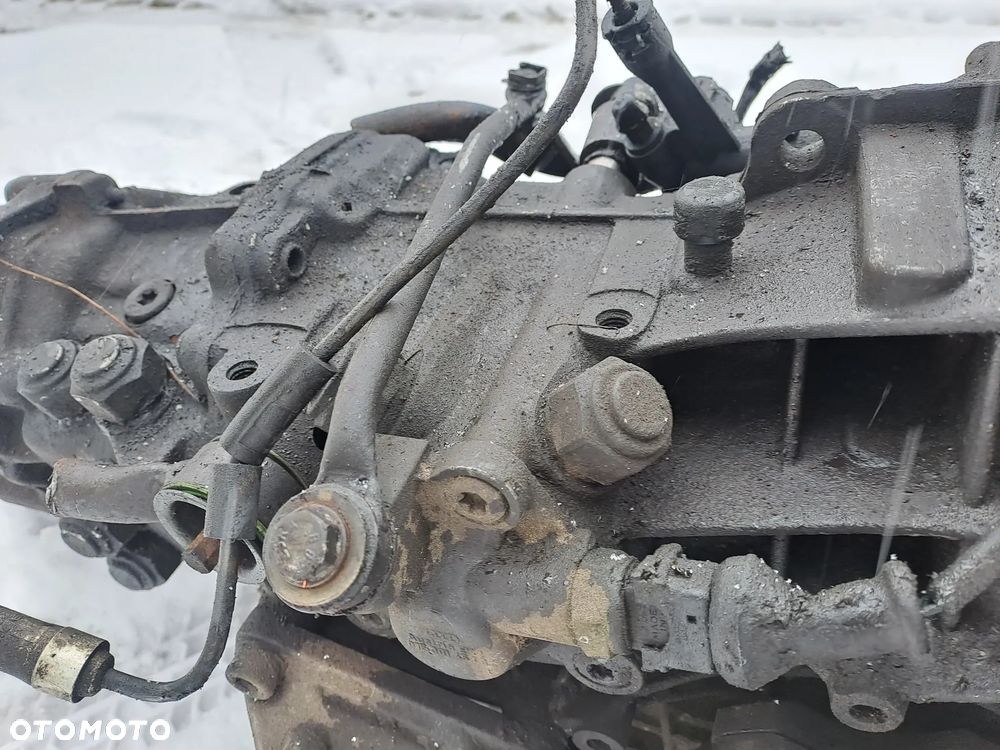 Audi A6 C5 1.9 TDi 130KM AWX skrzynia 6-biegowa 8150070803 - 7
