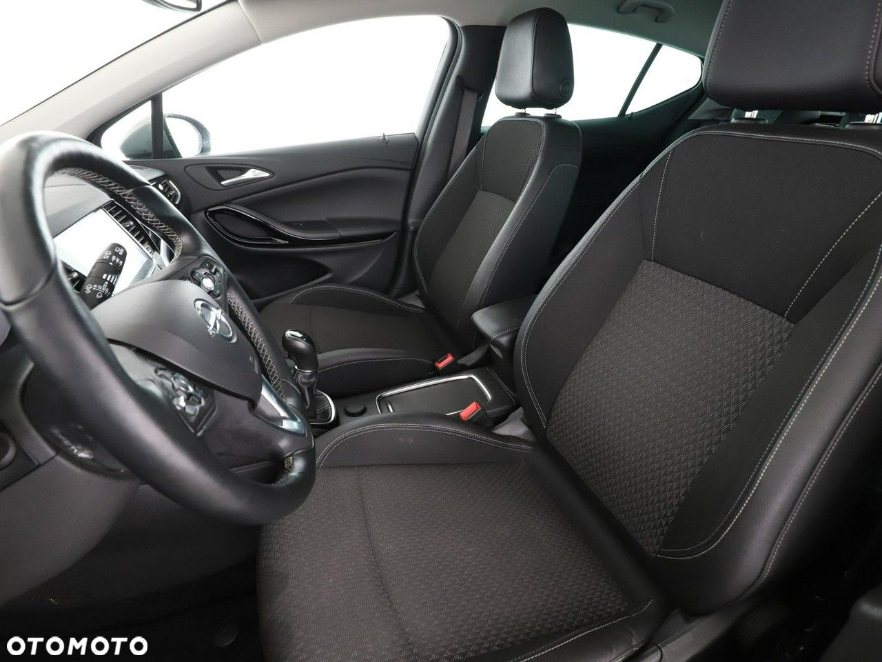 Opel Astra 1.4 Turbo Start/Stop Innovation - 13