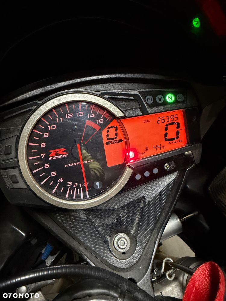Suzuki GSX-R - 12