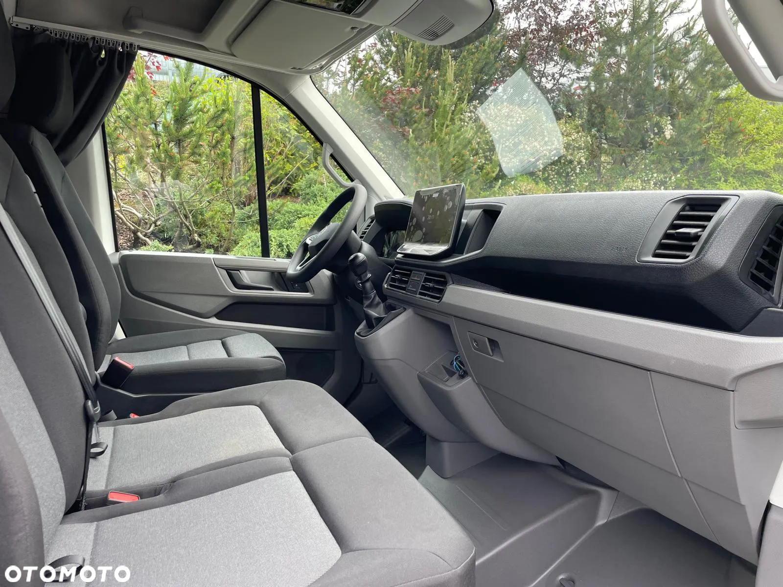 Volkswagen CRAFTER 35 - 13