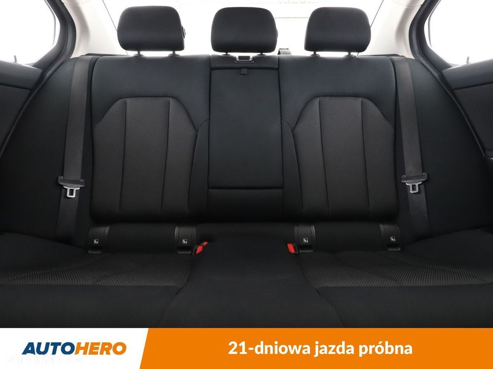 BMW Seria 3 - 16