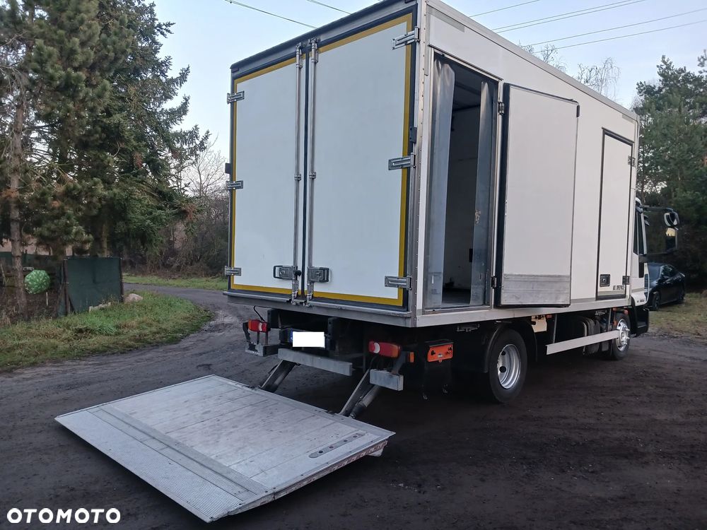 Iveco EUROCARGO 80EL16 E6 2015r KLIMA SALON Izoterma Chłodnia Mroźnia agregat 230V Winda - 36