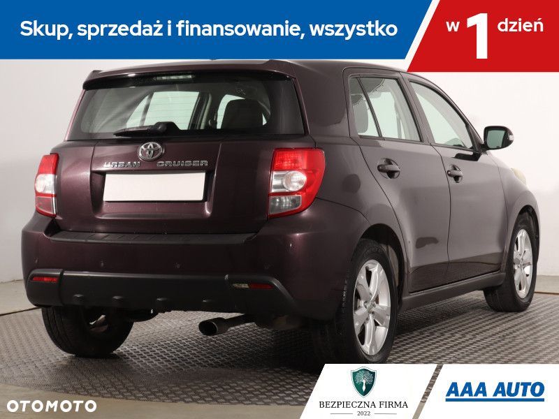 Toyota Urban Cruiser - 7