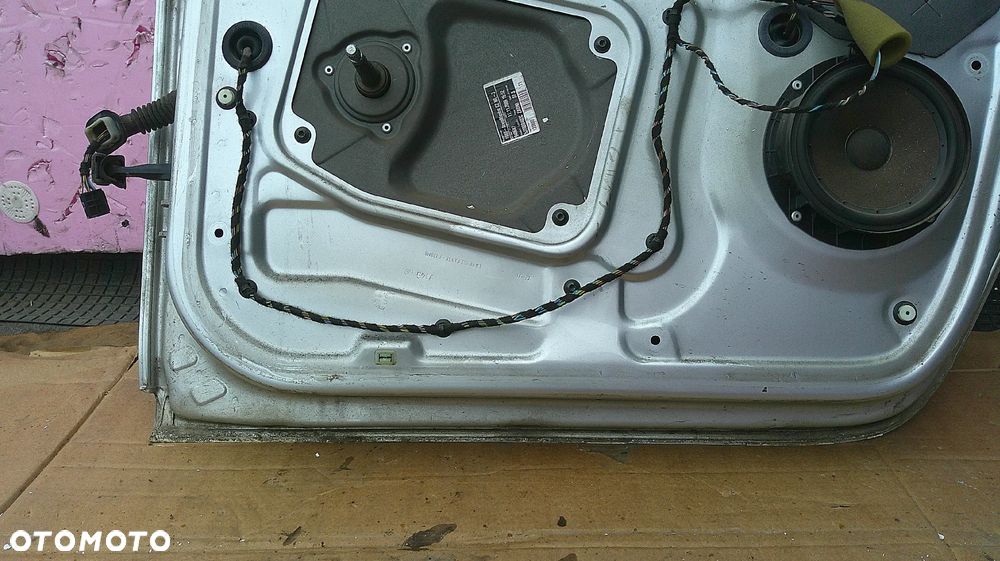 SKODA ROOMSTER DRZWI TYLNE PRAWE  LA7W - 6