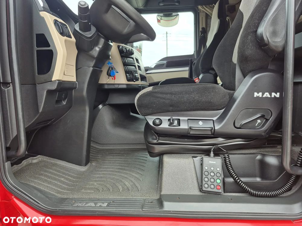 MAN TGX 18.460 / EURO 6 / ACC / XLX - 10