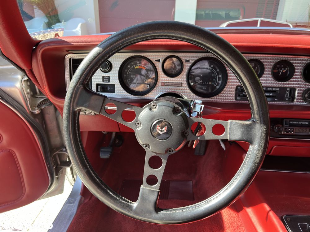 Pontiac Trans Am - 14