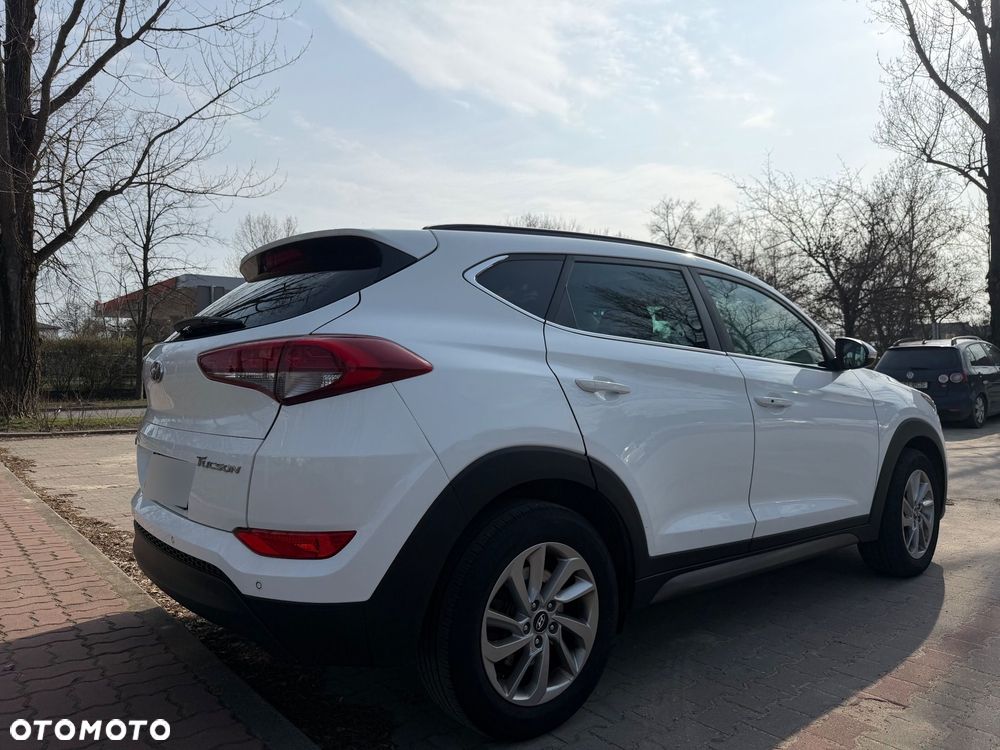 Hyundai Tucson blue 1.7 CRDi 2WD DCT Advantage - 6