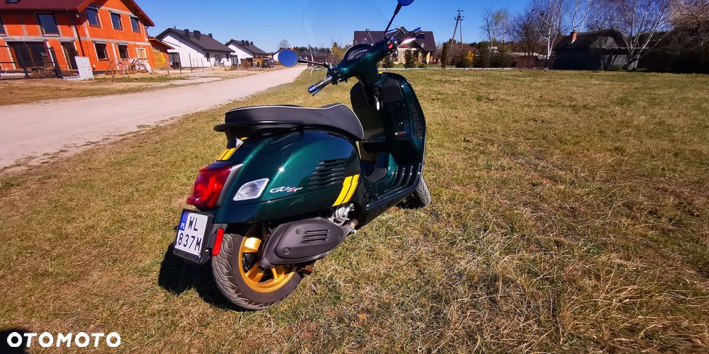 Vespa GTS - 10