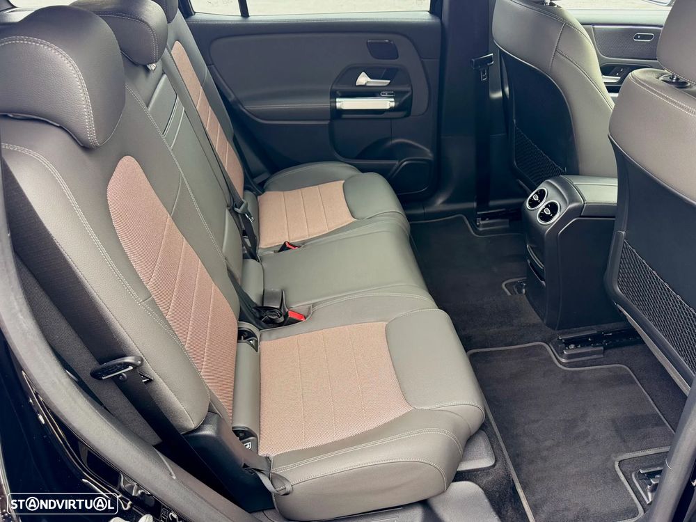 Mercedes-Benz EQB 250 Electric Art - 12