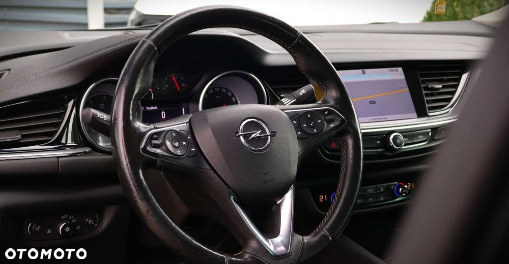 Opel Insignia - 12