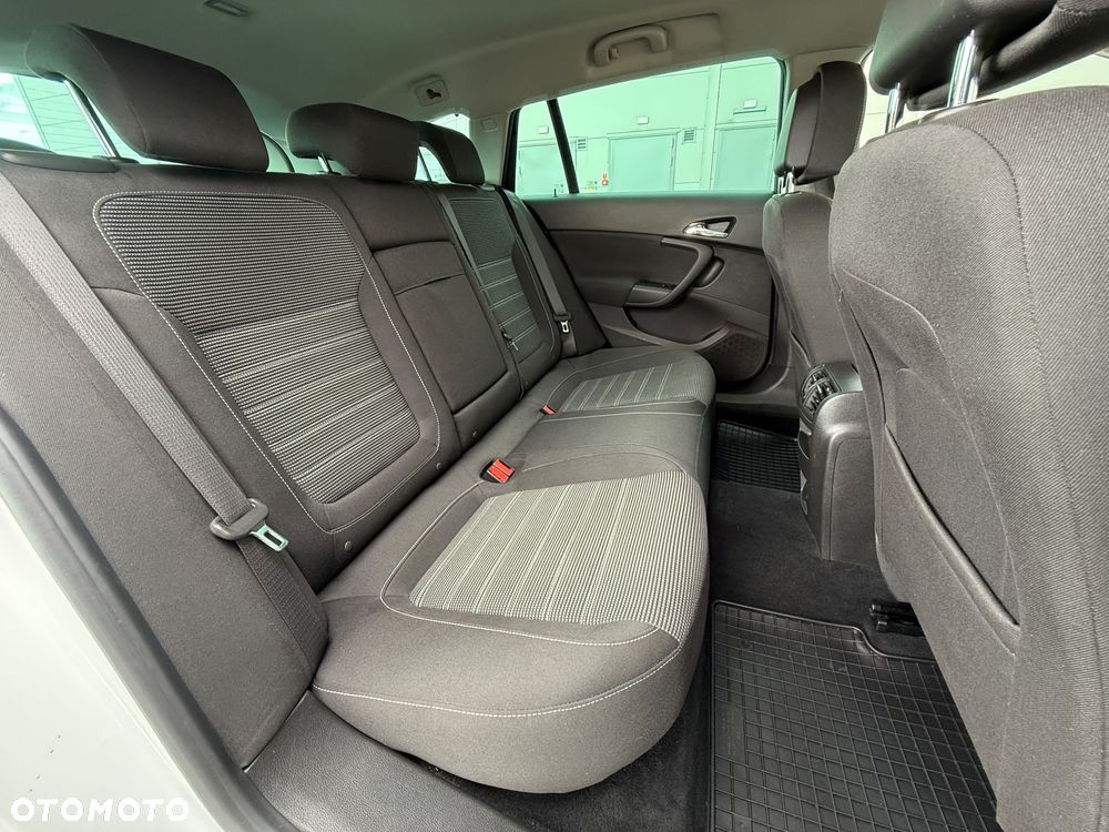 Opel Insignia 2.0 CDTI Sports Tourer Design Edition - 27