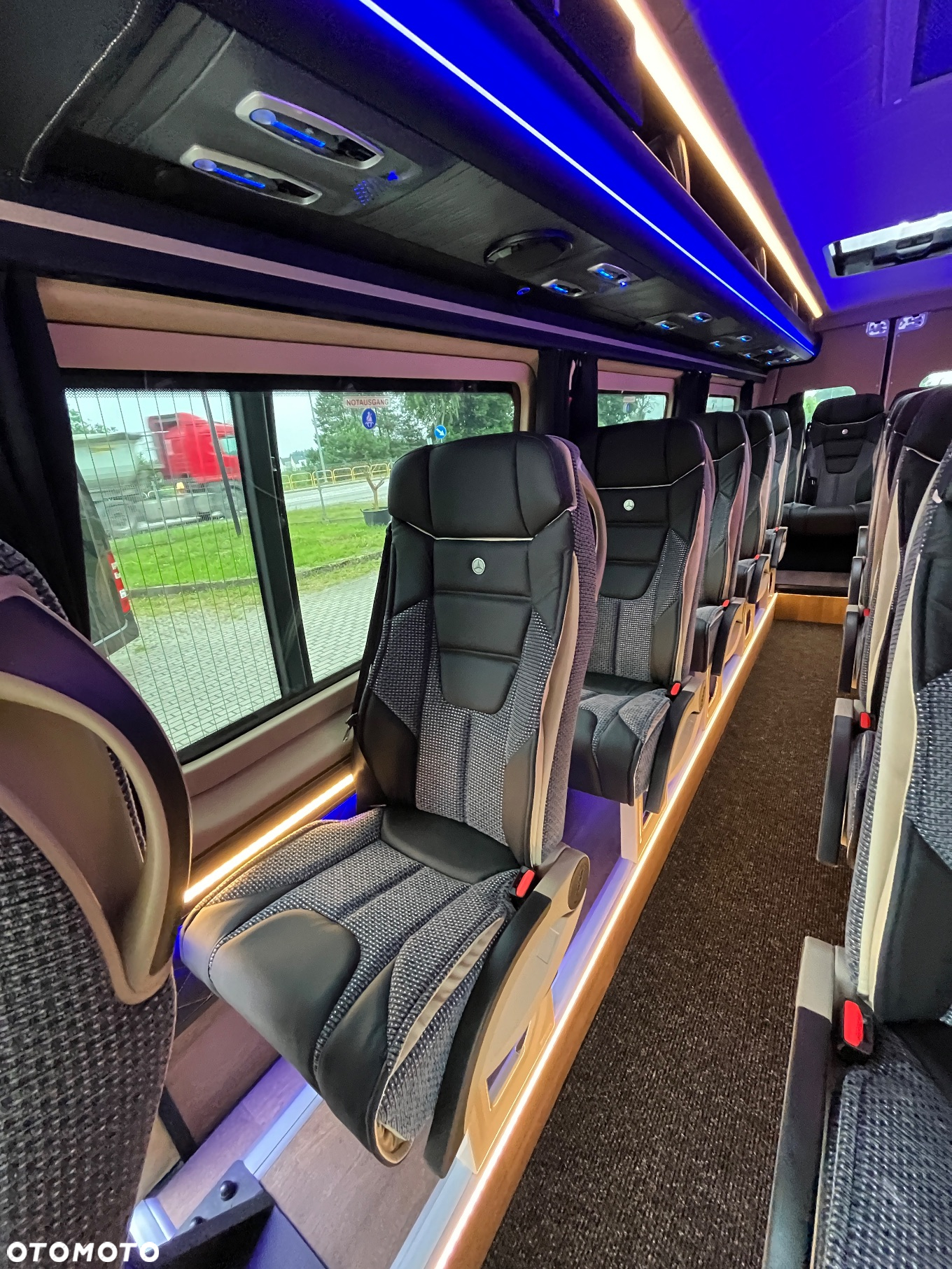 Mercedes-Benz Sprinter 519 - 16