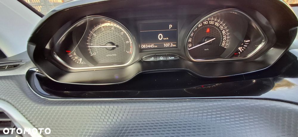 Peugeot 2008 PureTech 110 Stop&Start EAT6 GT-Line Edition - 19